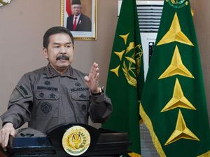 Jaksa Agung Minta Jajaran Serius Berantas Mafia Pupuk