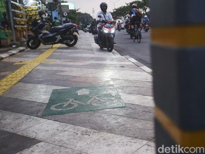 Dishub DKI Penerobos Jalur Sepeda Ditindak: Mungkin Pakai ETLE