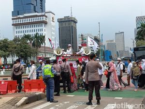 Massa Aksi 2503 PA 212 Mulai Merapat ke Patung Kuda