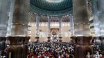 Saf Salat Jumat di Masjid Istiqlal Sudah Rapat, Tanpa Jarak