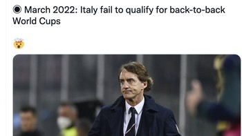 Padahal Italia baru saja menang Piala Eropa dan mencatatkan rekor tanpa kalah terpanjang. Kini malah gagal ke Piala Dunia. Foto: Twitter