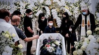 Kabar tersebut disampaikan Wamenparekraf Angela melalui unggahannya di sosial media instagram @angelatanoesoedibjo, Rabu (23/3/2022). 