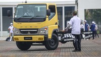 PT Krama Yudha Tiga Berlian Motors (KTB) menyambut baik niat pemerintah untuk bisa menerapkan aturan emisi Euro 4 gas buang untuk kendaraan di Indonesia per April 2022 besok. Mitsubishi pun ikut menyesuaikan strategi di Indonesia, dengan mengubah spesifikasi serta nama besar Cold Diesel menjadi Canter dan Fighter menjadi Fighter X.