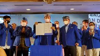 Terkait pemilu 2024, AHY kembali menegaskan komitmen untuk tolak penundaan pemilu 2024. Partai Demokrat tidak mungkin rela ada kelompok tertentu merusak demokrasi dan  menghianati demokrasi. 