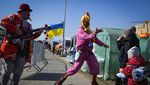 Saat Badut Medis Hibur Anak-anak Pengungsi Ukraina