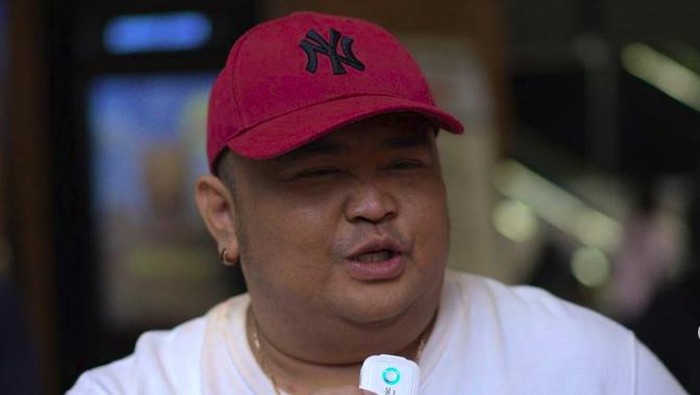 Roni Galoeng meninggal dunia