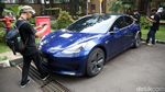 Sederet Barang Bukti dari Kasus Indra Kenz, Uang Tunai Hingga Tesla