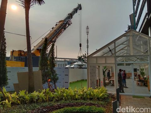Wahana 'resto melayang' di Semanggi, Jakarta Selatan (Annisa Rizky Fadhila/detikcom)