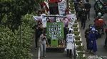 Zombie Hingga Pocong Ikut Aksi Selamatkan Bumi di Jakarta