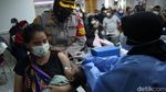 Asyik, Vaksinasi Booster di Tebet Dapat Minyak Goreng