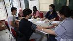 Asyik, Vaksinasi Booster di Tebet Dapat Minyak Goreng
