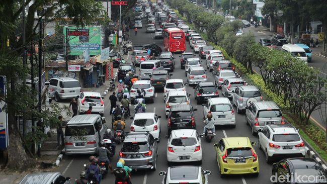 Apa Yang Menyebabkan Terjadinya Kemacetan Di Kota kota Besar