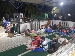 Gempa Kendari M 5,2 Terasa hingga Konawe, Warga Mengungsi di Masjid-Bukit