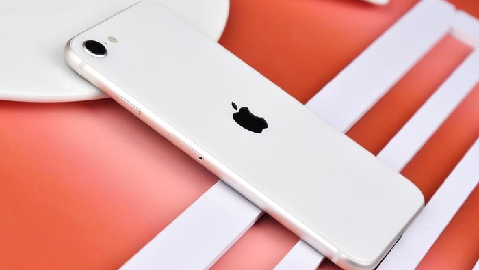 iPhone SE 2022