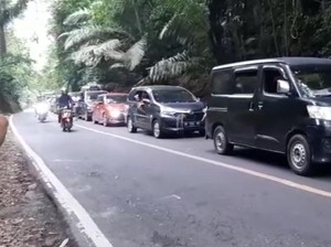 Jalan Poros Maros-Bone Rawan Macet Kini Diusul Pemprov Untuk Pelebaran