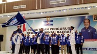 Ia meminta kader dan pengurus Demokrat di Papua Barat agar mendukung kerja dan langkah politik Ketua DPD agar sukses pada pemilu mendatang demi kebahagiaan bersama dan tetap mendukung komitmen partai menolak penundaan pelaksanaan Pemilu 2024. Kader tetap fokus bekerja bagi masyarakat, terutama mencari solusi bagi kesulitan yang sedang mereka alami saat ini seperti kenaikan harga minyak goreng dan kedelai.
