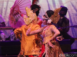 Tari Batik dan Sisingaan Buka Kemeriahan Launching detikJabar
