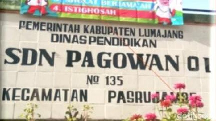 SD Pagowan 01 tempat Pak Ribut bekerja dan kepala sekolahnya.