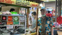 Bakmi Jackie sudah lama jadi destinasi kuliner di Pasar Jatinegara. Warung bakmi ini sudah berdiri sejak 16 Mei 2004. Foto: detikcom