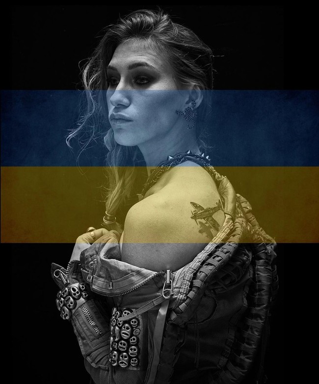 Dilansir acara televisi Le Iene, kini Giulia memutuskan untuk bergabung dengan pasukan Ukraina untuk melawan invasi Rusia. Giulia sendiri dikatakan sudah berada di Kyiv, Ukraina sejak awal perang. Foto: Instagram @giuliajschiff