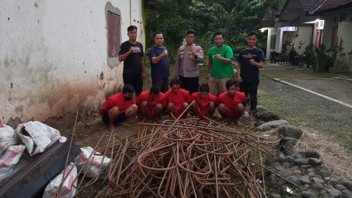 Kawananan maling spesialis besi senilai puluhan juta dibekuk di Pemalang, Minggu (27/3/2022).