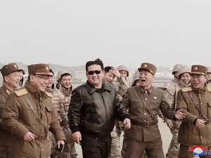 Kim Jong-Un Bersumpah Jadikan Kekuatan Militer Korut Tak Terbendung