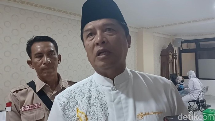 Mantan Bupati Bandung Dadang Naser.