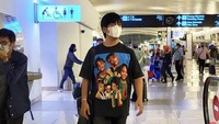 Kabar kecelakaan Rian D’MASSIV dan rombongan di Situbondo, membuat namanya curi perhatian. Banyak penggemarnya, untungnya tidak ada luka yang serius yang dialaminya. Foto: Instagram @rianekkypradipta