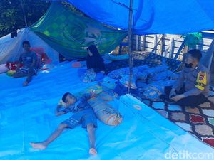 Warga Konawe Sultra Masih Mengungsi di Tenda Darurat Antisipasi Gempa Susulan