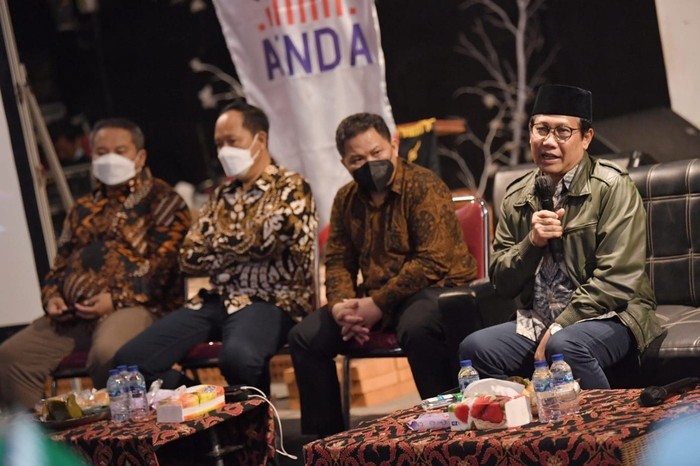 Menteri Desa Pembangunan Daerah Tertinggal dan Transmigrasi Abdul Halim Iskandar
