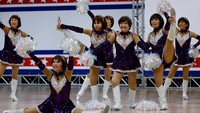 Walau sudah berusia lanjut, para anggota Japan Pom Pom ini masih terlihat lincah dan energik.