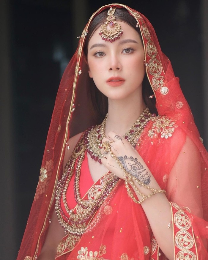 Baifern Baifern Pimchanok