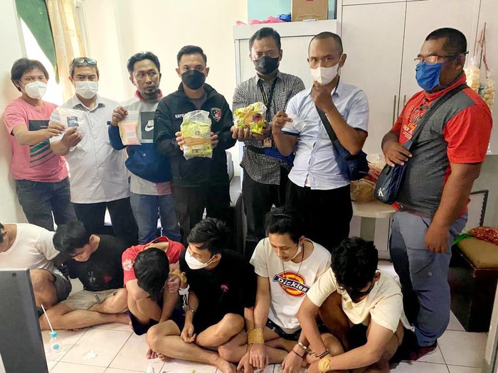 bandar narkoba Kampung Bahari ditangkap di apartemen daerah Jakpus (Foto: istimewa)