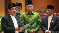 Presiden Syarikat Islam Hamdan Zoelva berpidato dalam acara tersebut. Selain dakwah ekonomi, Syarikat Islam menyoroti perkembangan masalah sosial dan agama untuk melindungi ulama dan umat.   