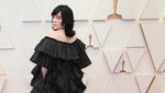 Billie Eilish Curi Perhatian Oscar, Tampil High Glam