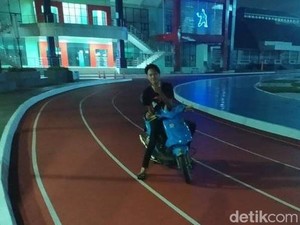 Satpol PP Buru Pemotor Viral yang Masuk Jogging Track di Sukabumi
