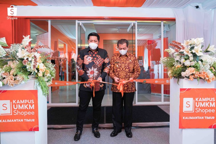 Shopee bersama Pemerintah Provinsi Kalimantan Timur meresmikan Kampus UMKM Shopee pertama di Kalimantan Timur sekaligus ke-7 di Indonesia.