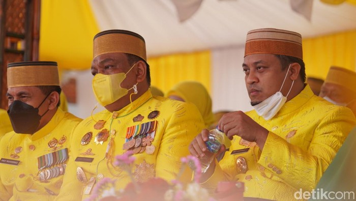 Gubernur Sulsel Andi Sudirman Sulaiman di peringan Hari Jadi Bone ke-692. (Agung/detikSulsel)
