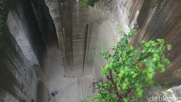 Lokasi kecelakaan kerja akibat tertimpa batu kapur di Tuban