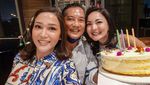 Momen Maia Estianty Makan Bareng Suami dan Masak Chicken Wing