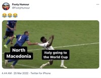 Fans Swiss ejek Timnas Italia yang gagal lolos ke Piala Dunia 2022