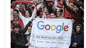 Jepretan ini pun jadi viral di media sosial yang bikin sakit hati para fans azzurri. Foto: Twitter