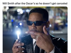 Will Smith Tampar Chris Rock di Panggung Oscar Gegerkan Linimasa