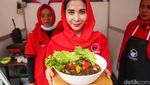 Momen PDIP Demo Masak Tanpa Minyak Goreng