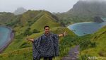 Pulau Padar di Labuan Bajo Saat Hujan, Hijau Banget!