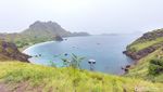 Pulau Padar di Labuan Bajo Saat Hujan, Hijau Banget!