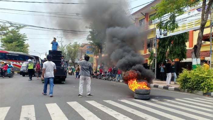 demo pemilihan wabup