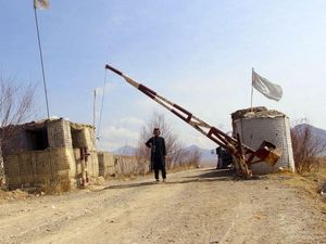 Dulu Hobi Hancurkan Berhala, Kini Taliban Jaga Patung Buddha Demi China