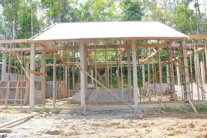 Proyek gedung SMAN 3 Huruna di Nias Selatan mangkrak (dok. Istimewa)