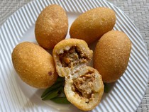 Resep Comro yang Pulen Gurih dengan Isian Pedas Menggugah Selera